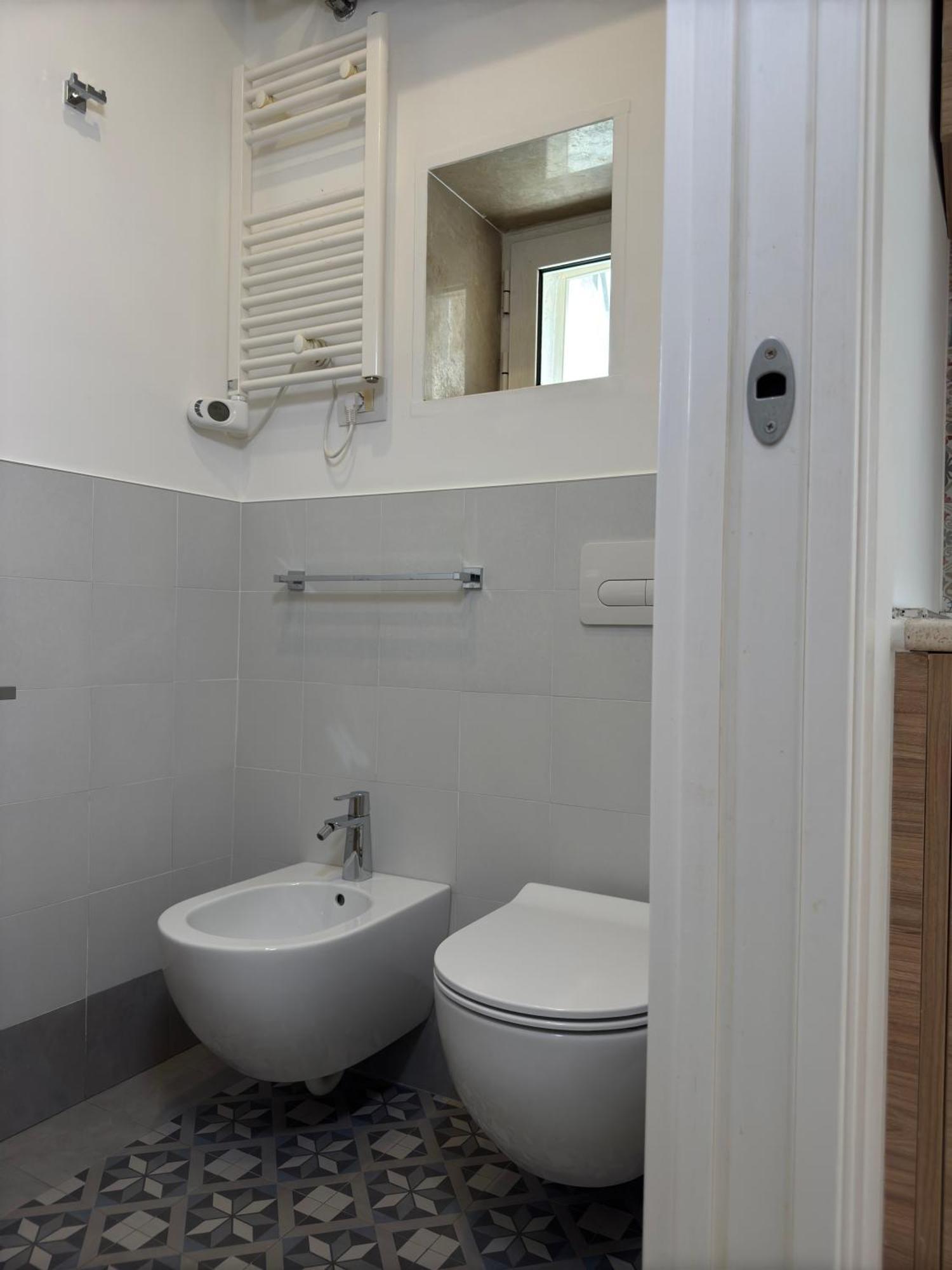 More Apartments Il Ferrarese บารี ภายนอก รูปภาพ